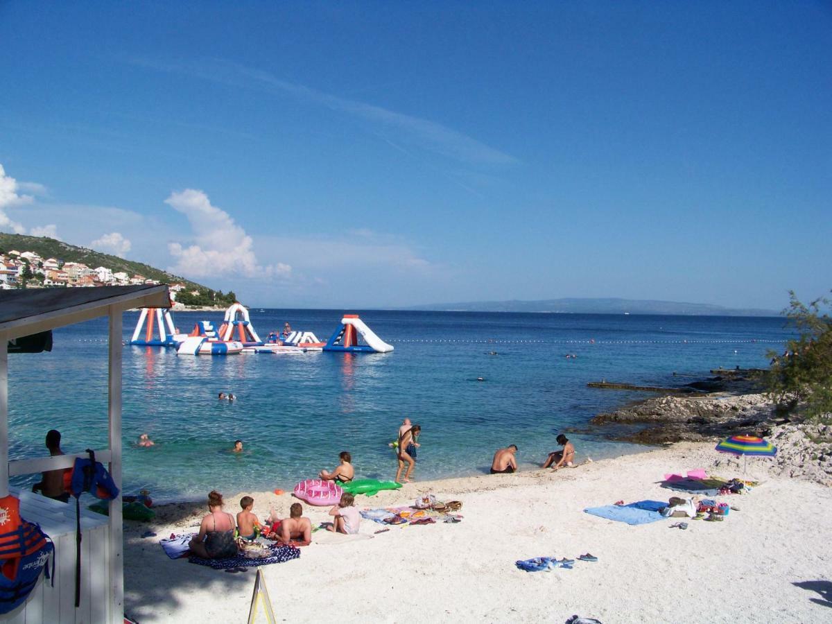 Apartment House Juretic - 50 M From The Beach Trogir Kültér fotó